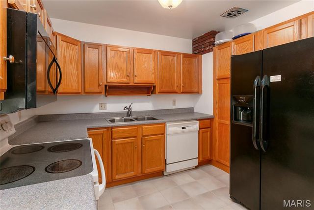 2580 Morningside Drive, Florissant, MO 63031