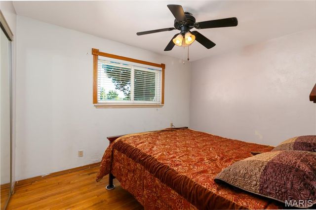 2580 Morningside Drive, Florissant, MO 63031