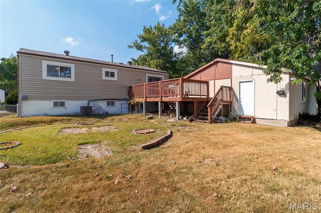 2580 Morningside Drive, Florissant, MO 63031