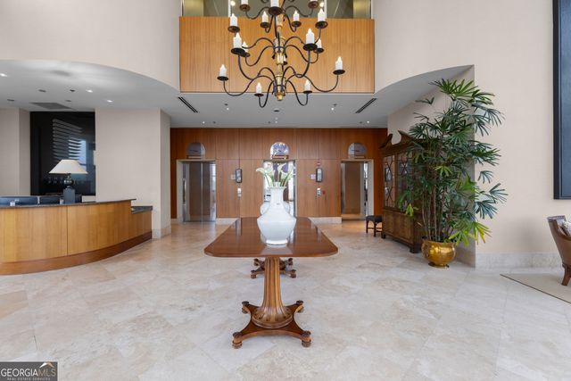 2881 Peachtree Road NE 2103, Atlanta, GA 30305