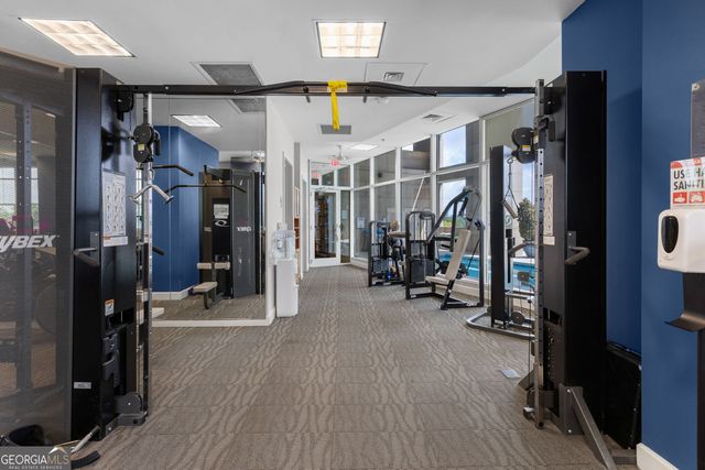 2881 Peachtree Road NE 2103, Atlanta, GA 30305