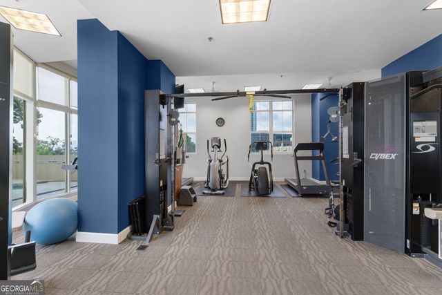 2881 Peachtree Road NE 2103, Atlanta, GA 30305