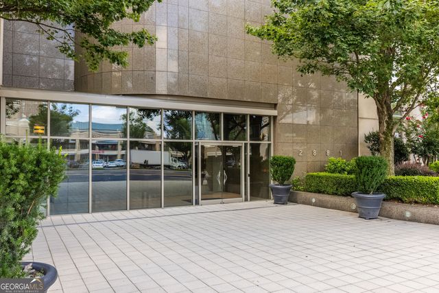 2881 Peachtree Road NE 2103, Atlanta, GA 30305