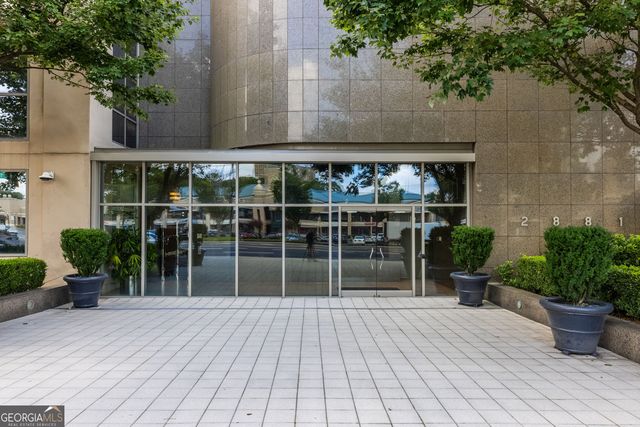 2881 Peachtree Road NE 2103, Atlanta, GA 30305