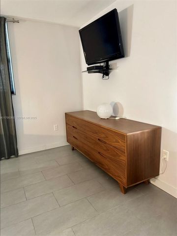 3600 NE 170 Street Apt.D.400, North Miami Beach, FL 33160