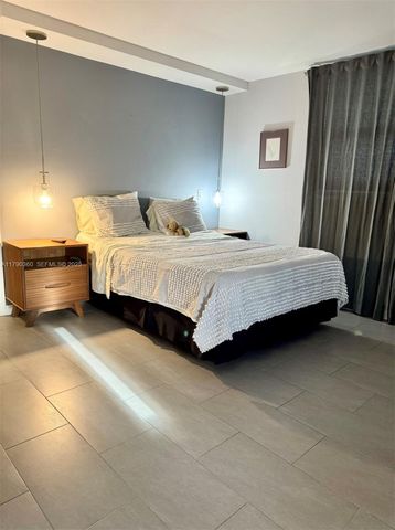 3600 NE 170 Street Apt.D.400, North Miami Beach, FL 33160