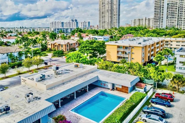 3600 NE 170 Street Apt.D.400, North Miami Beach, FL 33160