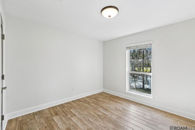 39006 Camp Dr, Prairieville, LA 70769