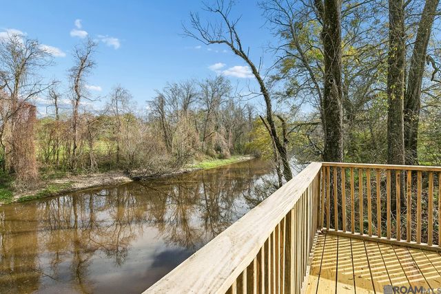 39006 Camp Dr, Prairieville, LA 70769