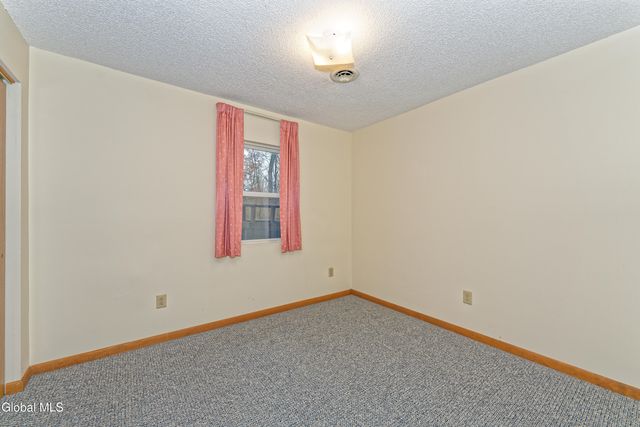 1208 Greenwich Drive, Albany, NY 12203