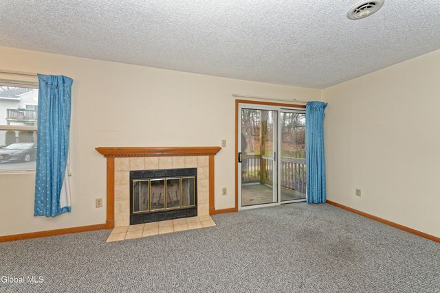 1208 Greenwich Drive, Albany, NY 12203