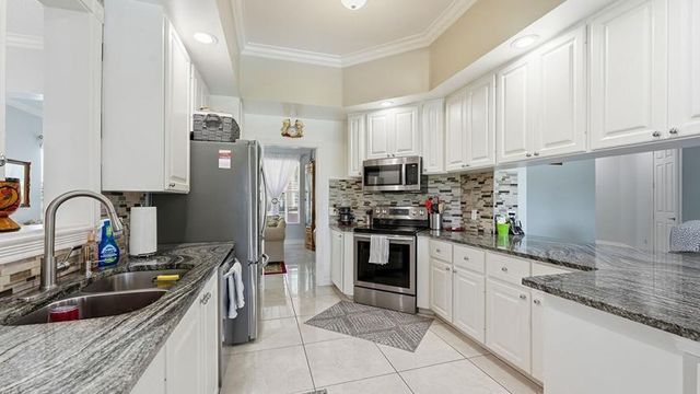 11237 SW Olmstead Drive, Port St. Lucie, FL 34987