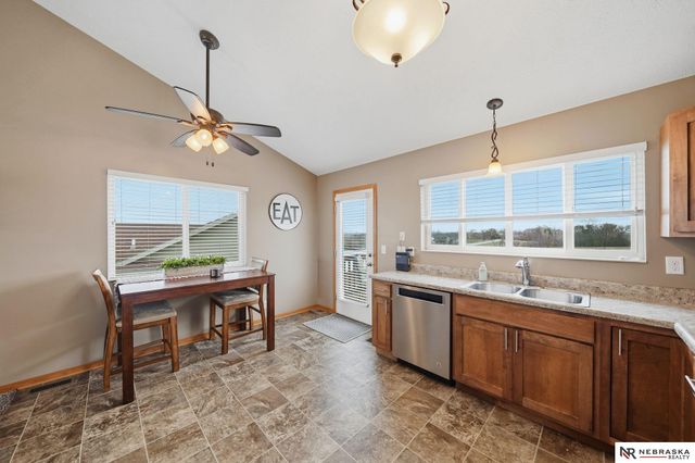 4439 W Milton Road, Lincoln, NE 68528