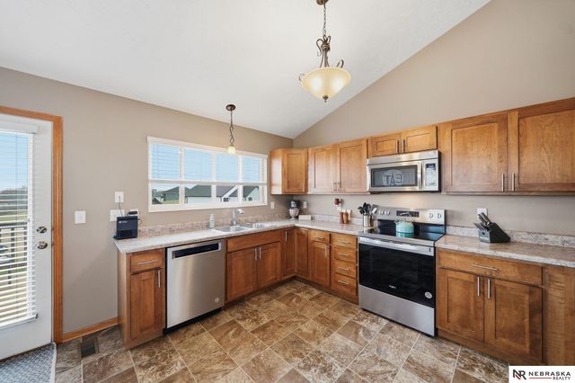 4439 W Milton Road, Lincoln, NE 68528