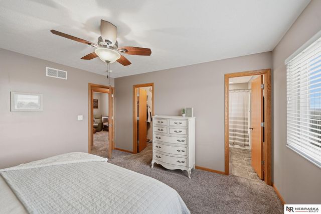 4439 W Milton Road, Lincoln, NE 68528