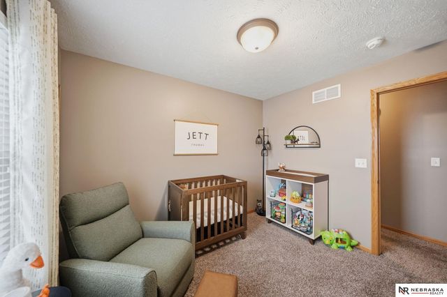 4439 W Milton Road, Lincoln, NE 68528