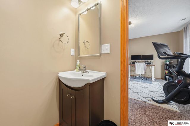 4439 W Milton Road, Lincoln, NE 68528