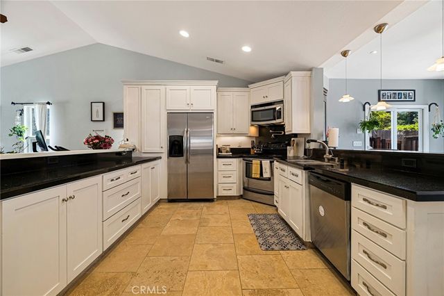 13 Avante, Chico, CA 95973