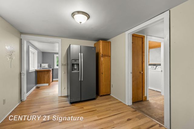537 S Woodcock Road, Midland, MI 48640