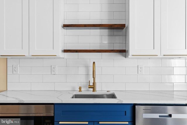 6210 CLEARVIEW ST, Philadelphia, PA 19138