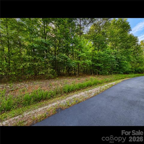 547 James View Road, Marion, NC 28752