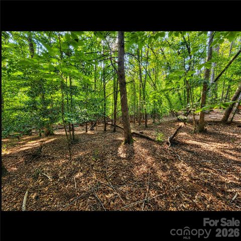 547 James View Road, Marion, NC 28752