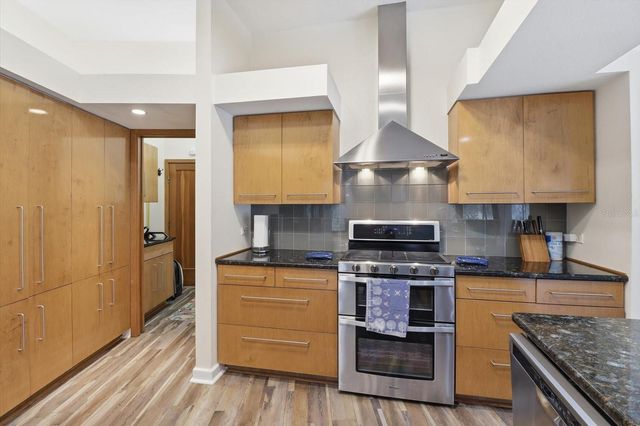 11405 N HONEY JORDEN POINT, Inglis, FL 34449