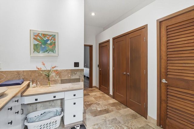 11405 N HONEY JORDEN POINT, Inglis, FL 34449