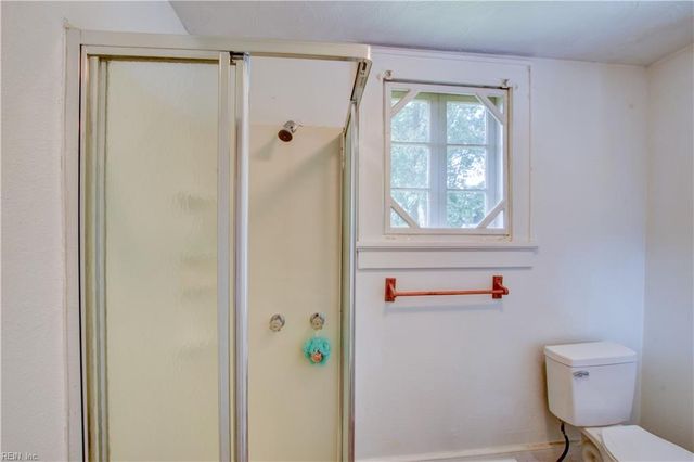 2015 N Mallory ST, Hampton, VA 23664