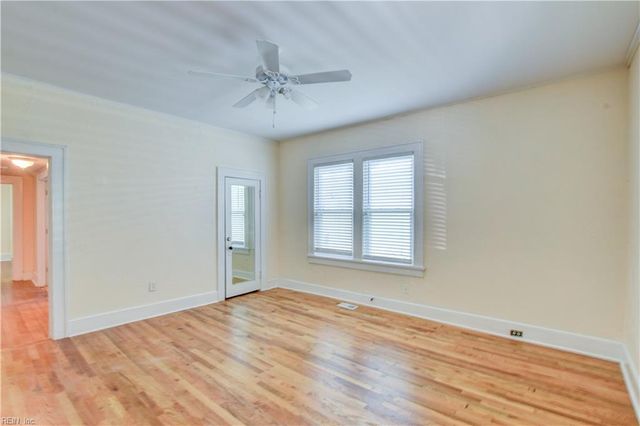 2015 N Mallory ST, Hampton, VA 23664