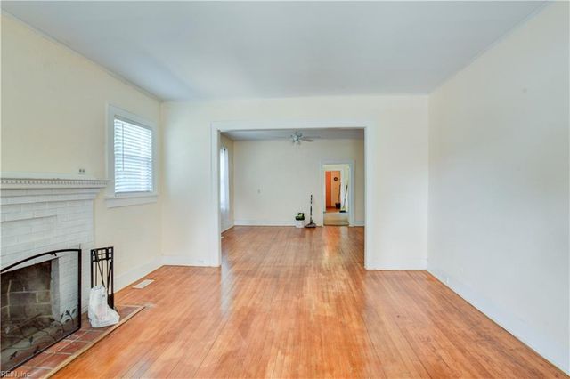 2015 N Mallory ST, Hampton, VA 23664
