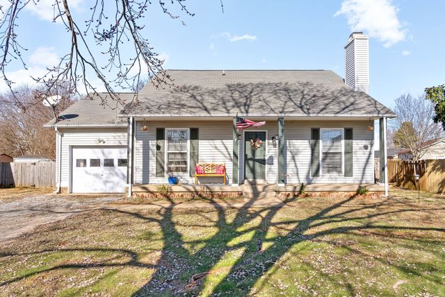 3351 Mallard Dr, Clarksville, TN 37042