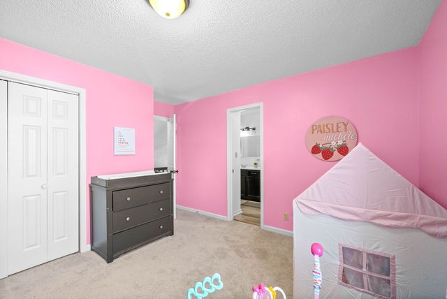 3351 Mallard Dr, Clarksville, TN 37042