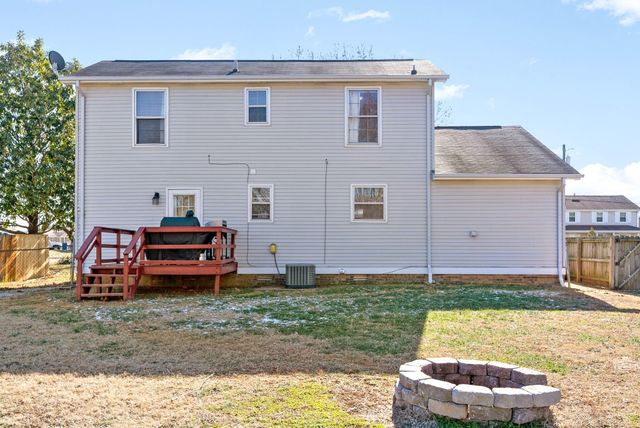 3351 Mallard Dr, Clarksville, TN 37042
