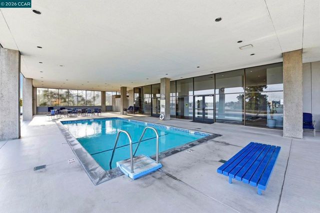 565 565 Bellevue Ave 1403, Oakland, CA 94610