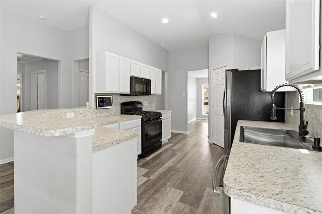 9951 Chimney Swift Lane, Conroe, TX 77385