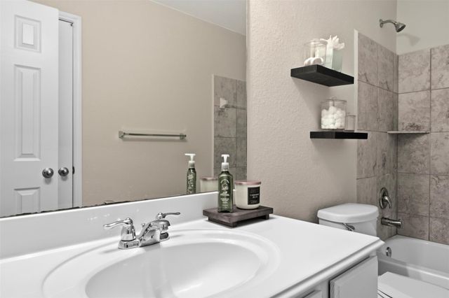 9951 Chimney Swift Lane, Conroe, TX 77385