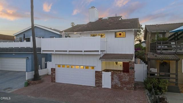 999 Waterbury Lane, Ventura, CA 93001