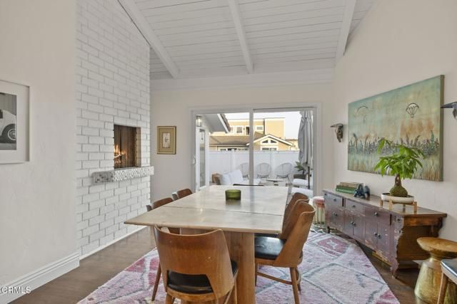 999 Waterbury Lane, Ventura, CA 93001