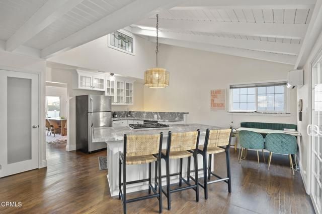 999 Waterbury Lane, Ventura, CA 93001