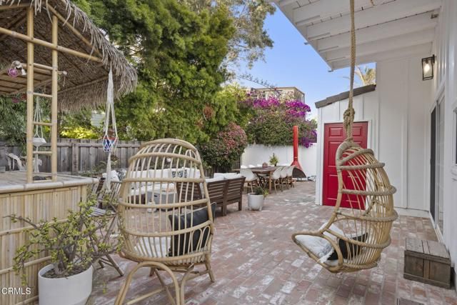 999 Waterbury Lane, Ventura, CA 93001