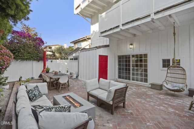 999 Waterbury Lane, Ventura, CA 93001