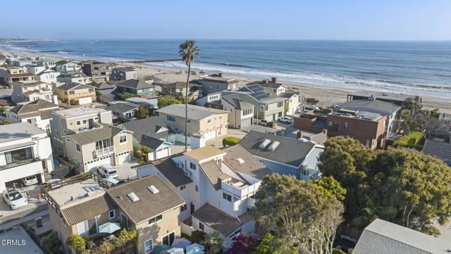 999 Waterbury Lane, Ventura, CA 93001