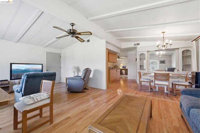 17807 Harper Rd., Big Oak Flat, CA 95305