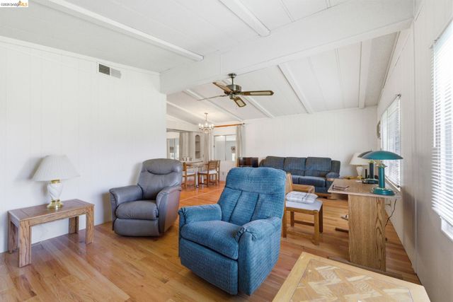 17807 Harper Rd., Big Oak Flat, CA 95305