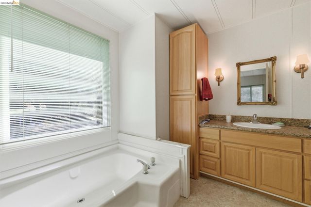 17807 Harper Rd., Big Oak Flat, CA 95305