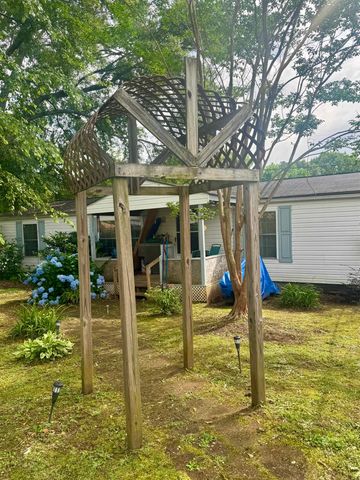 120 Cherry Drive, Roebuck, SC 29376