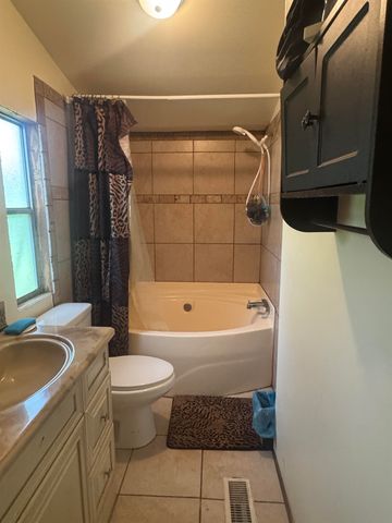 120 Cherry Drive, Roebuck, SC 29376