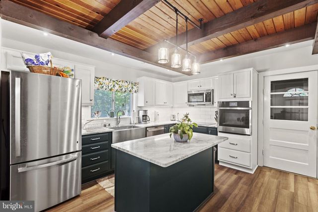 27086 HOLLY LN, Mechanicsville, MD 20659