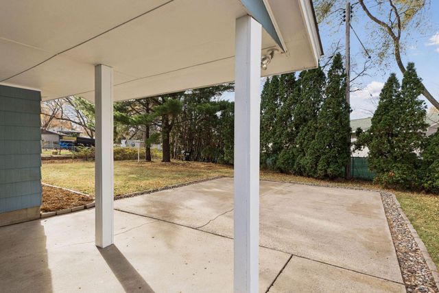 1312 Gary Drive, Saint Paul Park, MN 55071